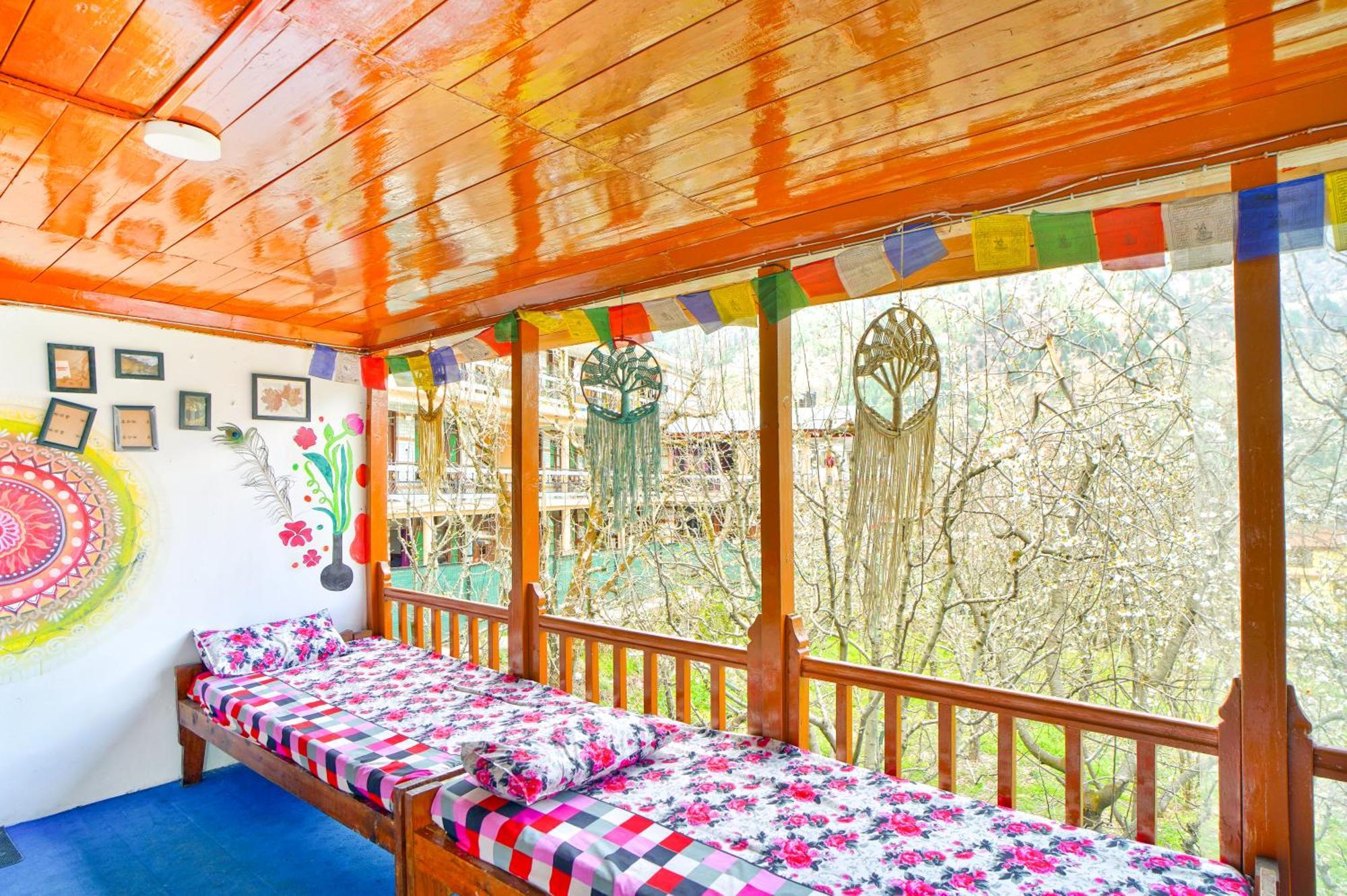 Jungle By Sturmfrei Manali Hostel Екстериор снимка